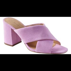 NWOT Banana Republic Crisscross Mules